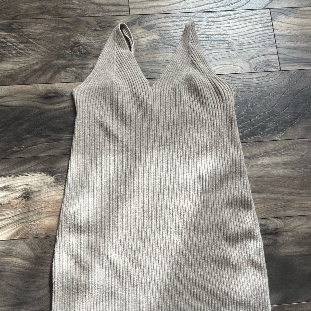 Amazon knit dress size L - Picture 4 of 7